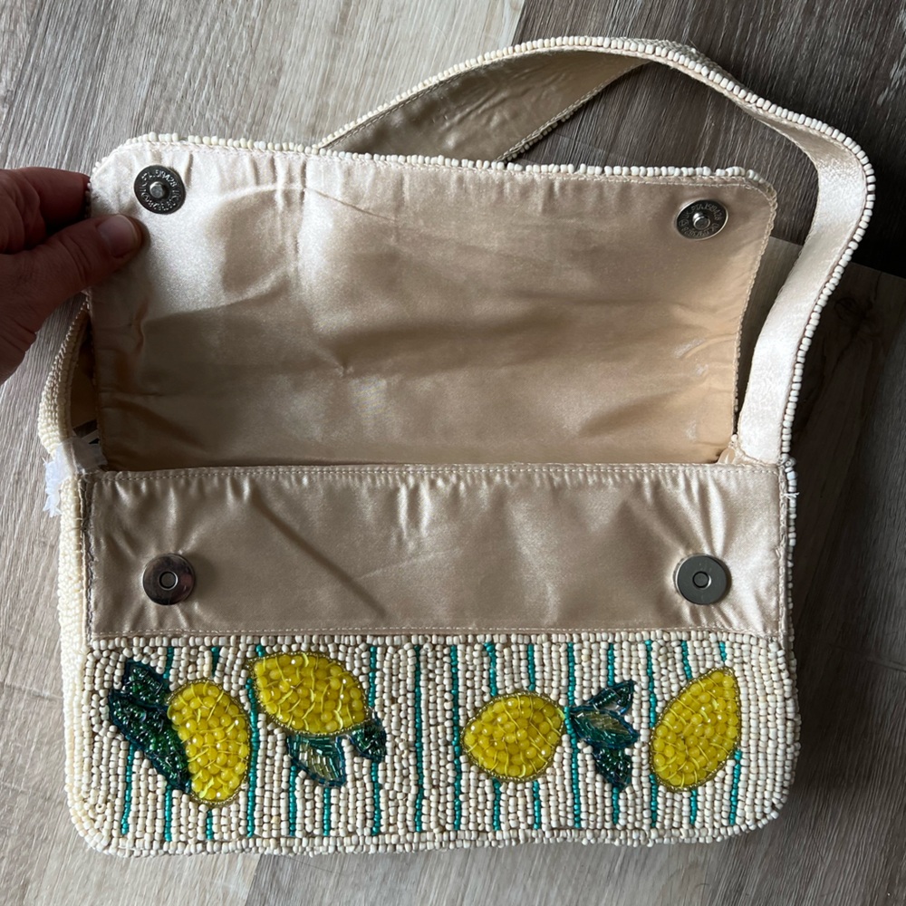 Embellished Lemon Pattern Shoulder Bag - Picture 6 of 6